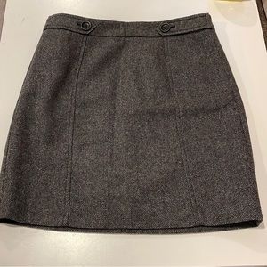 Loft size 0 wool blend skirt